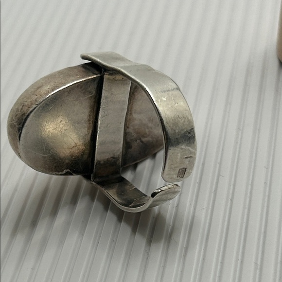 Vintage USSR Sterling Silver Amber Oval Statement Ring - Cognac Amber - Picture 7 of 8